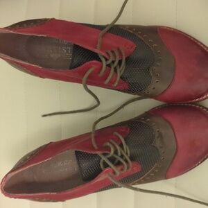 Spring Step Red and Brown Women's Flats